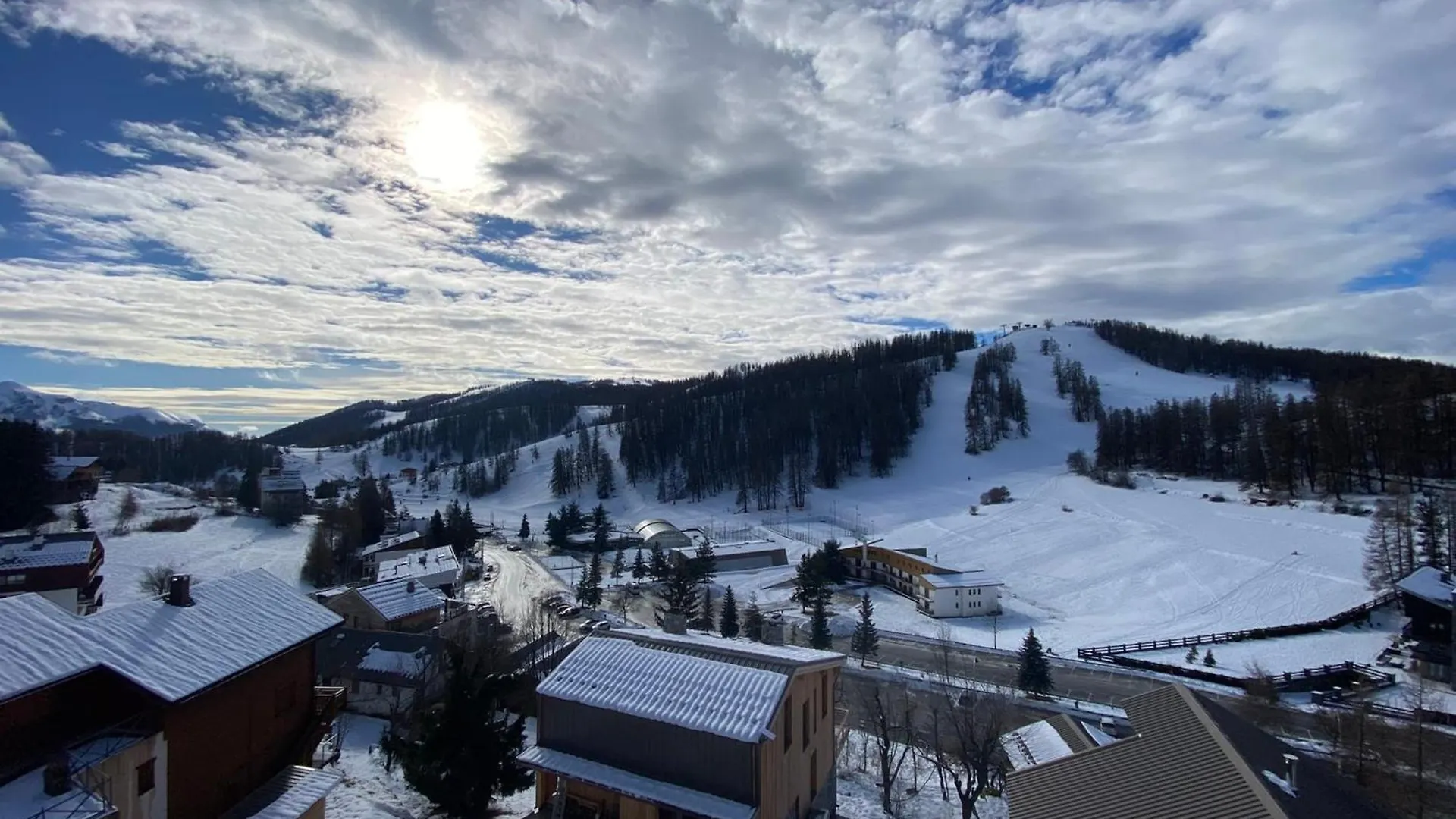 06Cn 8-10 Person Apartment With Terrace Valberg 0*,  França